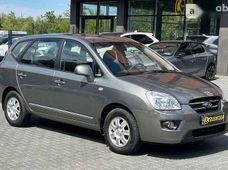 Продаж вживаних Kia Carens в Чернівецькій області - купити на Автобазарі