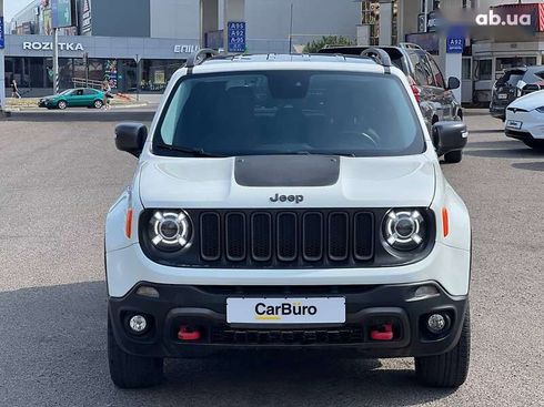 Jeep Renegade 2016 - фото 3