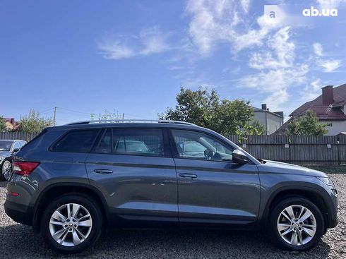 Skoda Kodiaq 2018 - фото 8