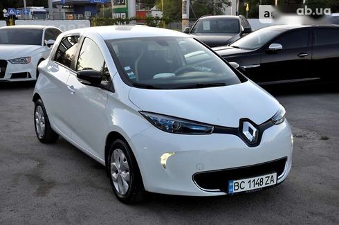 Renault Zoe 2016 - фото 28