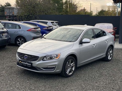 Volvo S60 2013 - фото 6