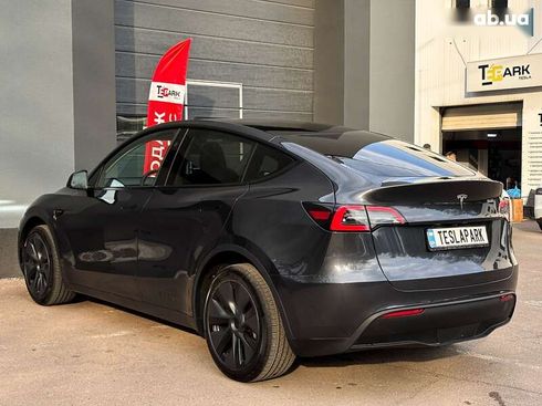 Tesla Model Y 2024 - фото 8