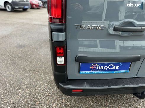 Renault Trafic 2020 - фото 21