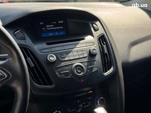 Ford Focus 2015 черный - фото 15