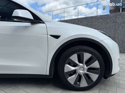 Tesla Model Y 2021 - фото 8