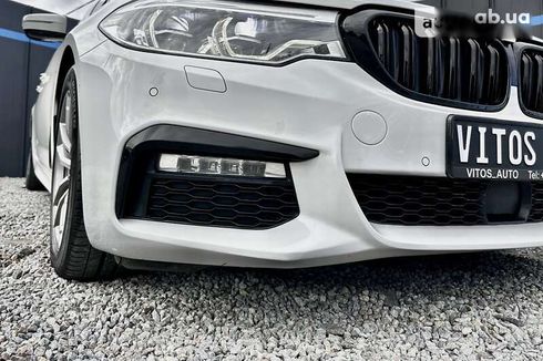 BMW 5 серия 2017 - фото 18