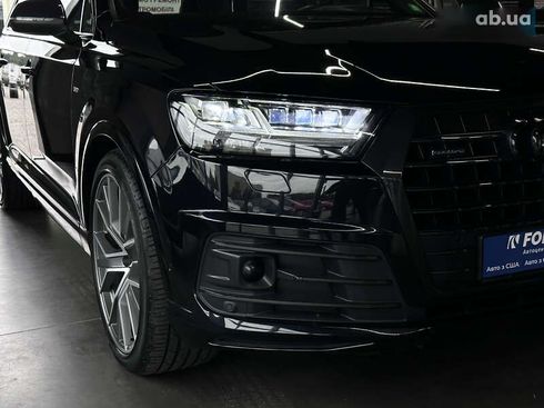 Audi Q7 2017 - фото 17