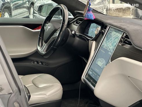 Tesla Model S 2015 серый - фото 24