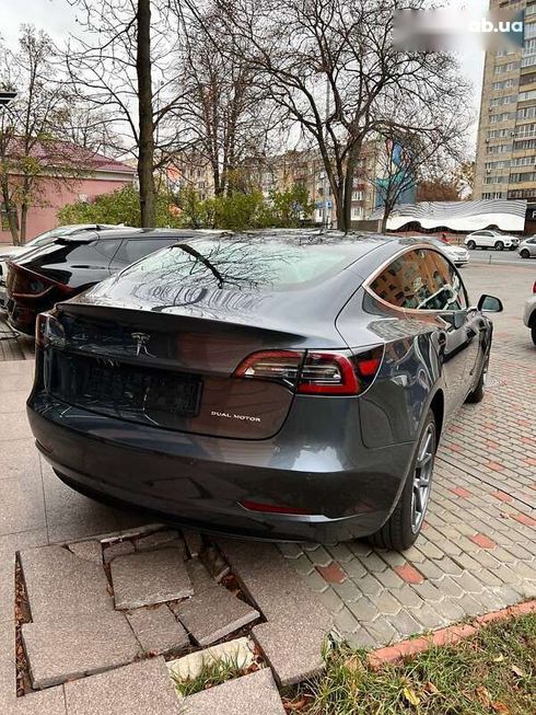 Tesla Model 3 2019 - фото 28