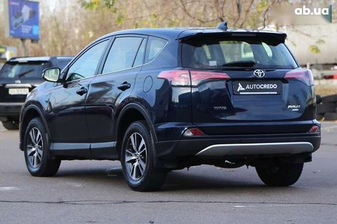 Toyota RAV4 2017 - фото 5