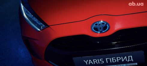 Toyota Yaris 2023 - фото 4
