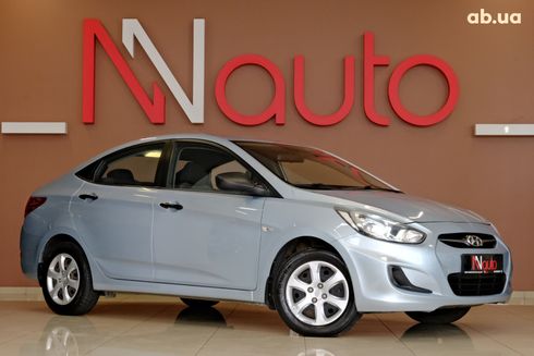 Hyundai Accent 2013 голубой - фото 2