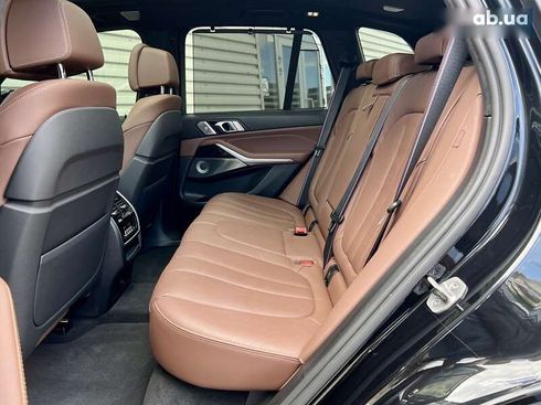 BMW X5 2021 - фото 28