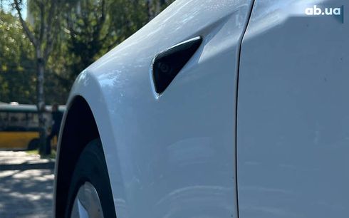 Tesla Model S 2017 - фото 9
