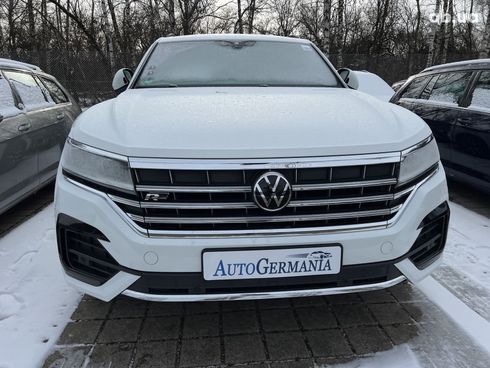 Volkswagen Touareg 2021 - фото 17