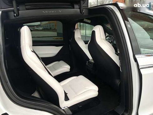 Tesla Model X 2017 - фото 19