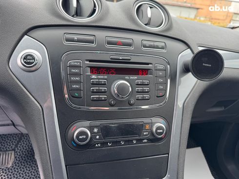 Ford Mondeo 2012 белый - фото 55