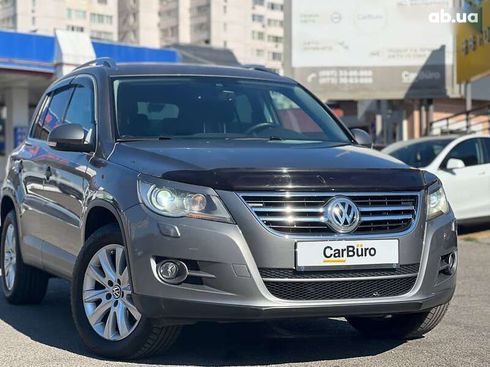 Volkswagen Tiguan 2010 - фото 2