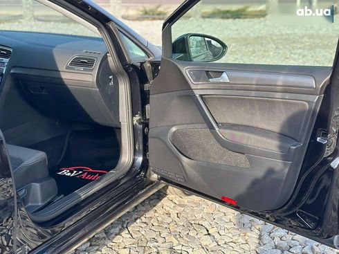 Volkswagen Golf 2019 - фото 24