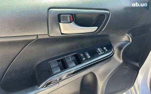 Toyota Camry 2012 - фото 8
