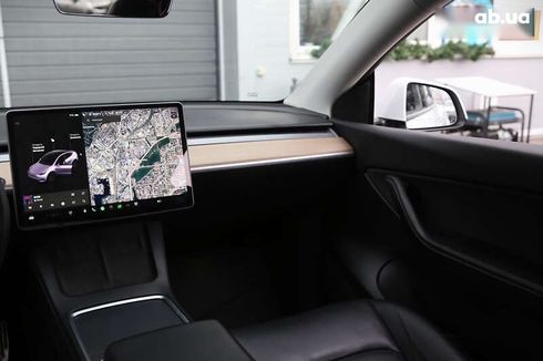 Tesla Model Y 2021 - фото 15