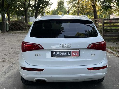 Audi Q5 2011 белый - фото 9