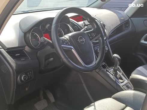 Opel Zafira 2012 бежевый - фото 14