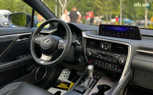 Lexus RX 2018 - фото 16