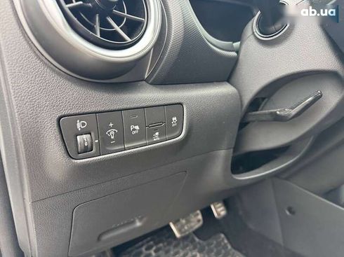 Hyundai Kona Electric 2023 - фото 9