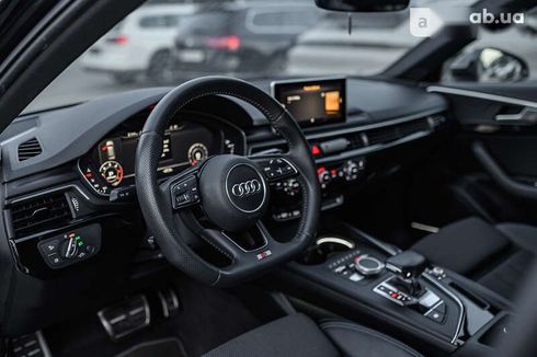 Audi A4 2019 - фото 12