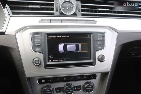 Volkswagen Passat 2016 - фото 16
