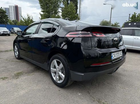 Chevrolet Volt 2015 - фото 14