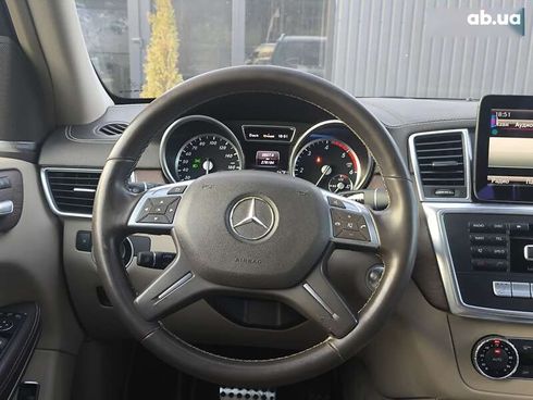 Mercedes-Benz GL-Класс 2012 - фото 17