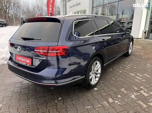 Volkswagen Passat 2017 - фото 8