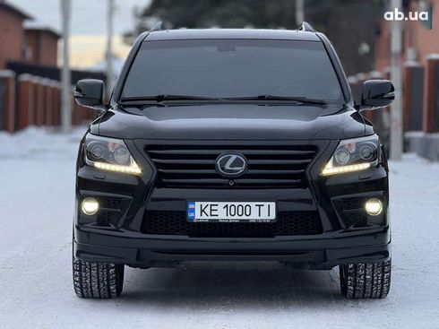 Lexus LX 2015 - фото 12