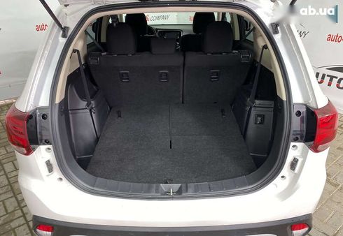 Mitsubishi Outlander 2020 - фото 5
