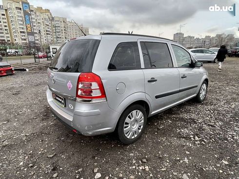 Opel Zafira 2009 - фото 8