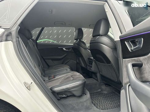 Audi Q8 2019 - фото 25