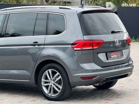 Volkswagen Touran 2019 - фото 19