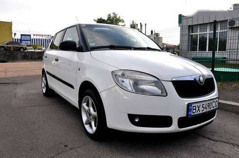 Skoda Fabia 2008 - фото 17