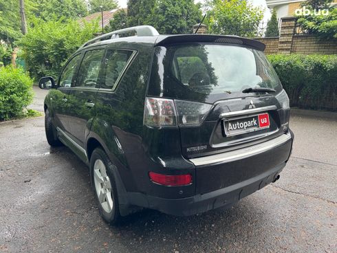 Mitsubishi Outlander XL 2008 черный - фото 7