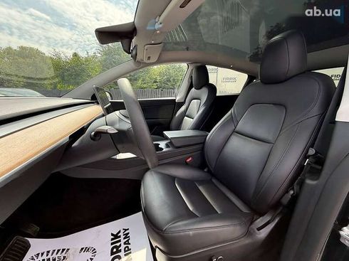 Tesla Model Y 2021 - фото 11