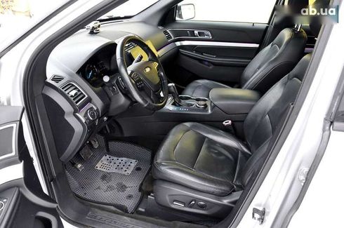 Ford Explorer 2016 - фото 14