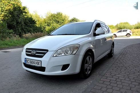 Kia Cee'd 2009 - фото 2