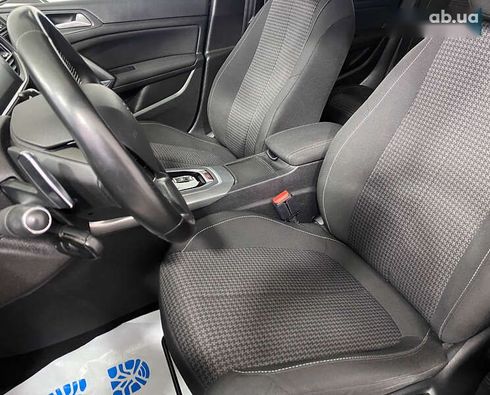 Peugeot 308 2020 - фото 8