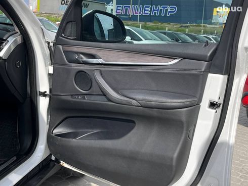 BMW X5 2018 белый - фото 31