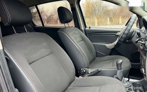 Dacia Sandero 2011 - фото 17