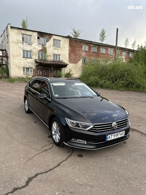 Volkswagen Passat 2015 черный - фото 17