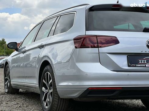 Volkswagen Passat 2022 - фото 12