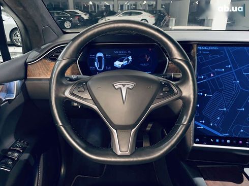 Tesla Model X 2020 - фото 22